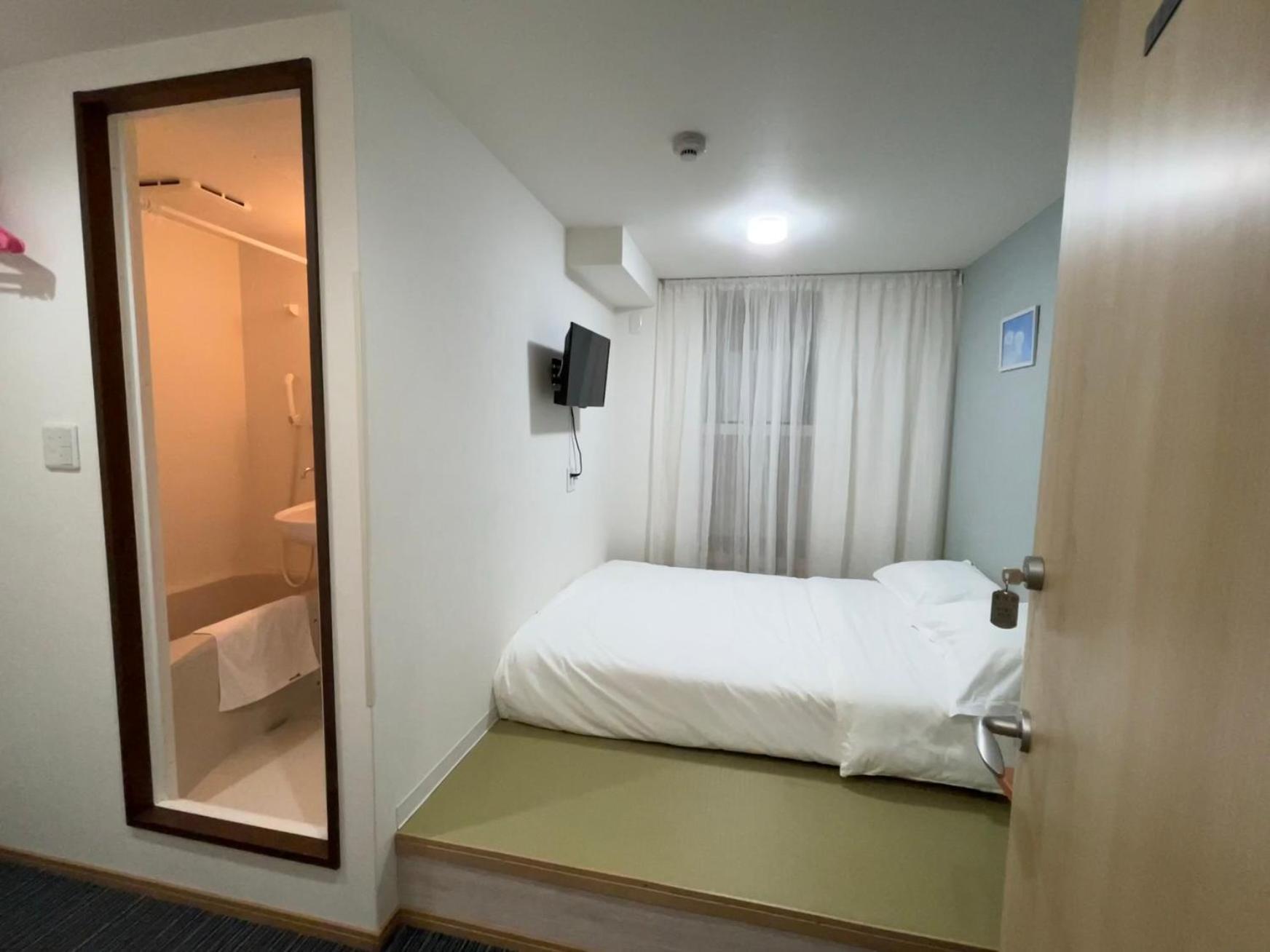 da inn Osaka Bagian luar foto
