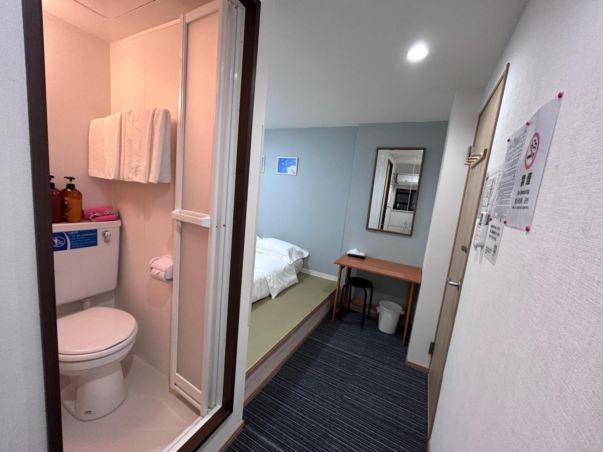 da inn Osaka Bagian luar foto